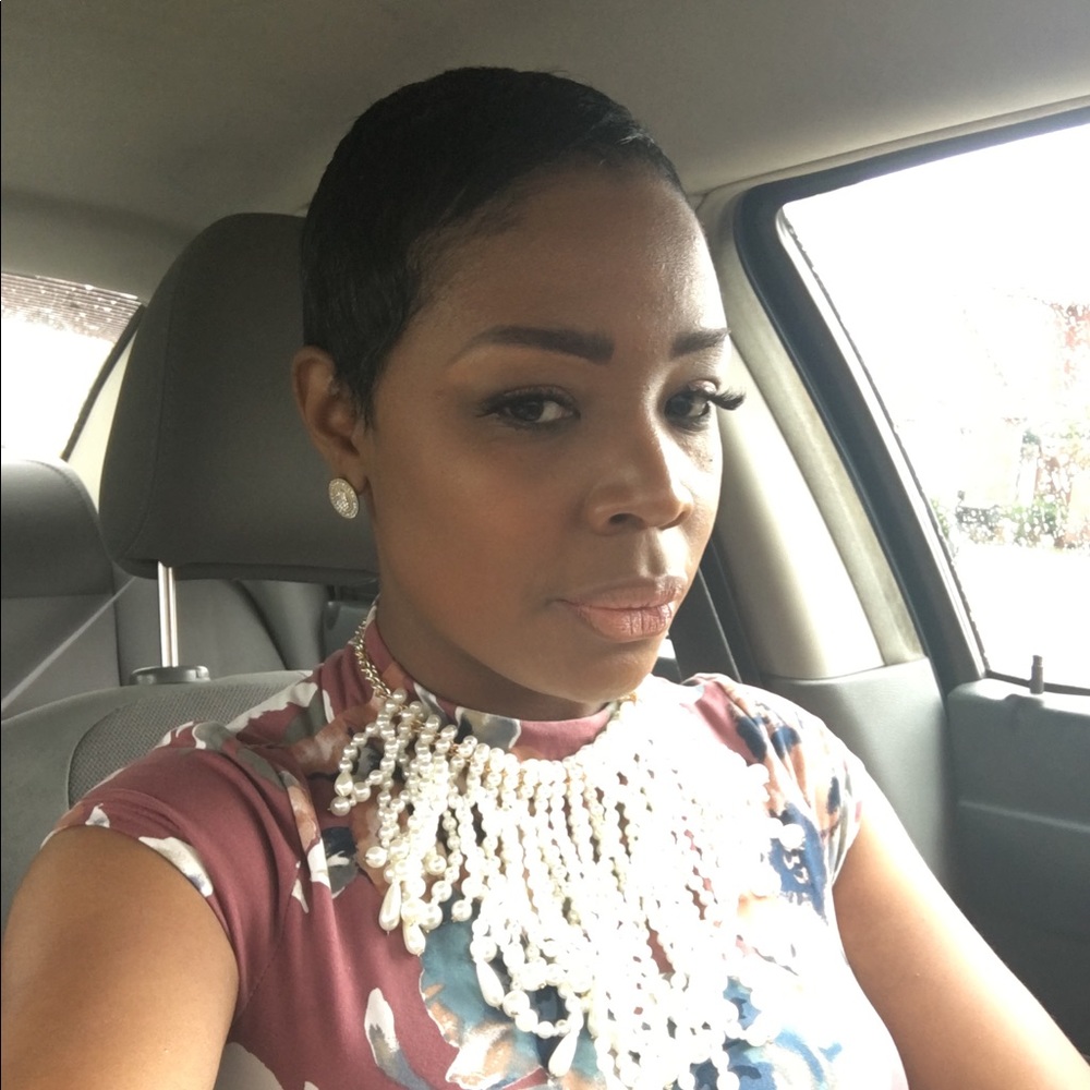 Meet your Posher, Frederica